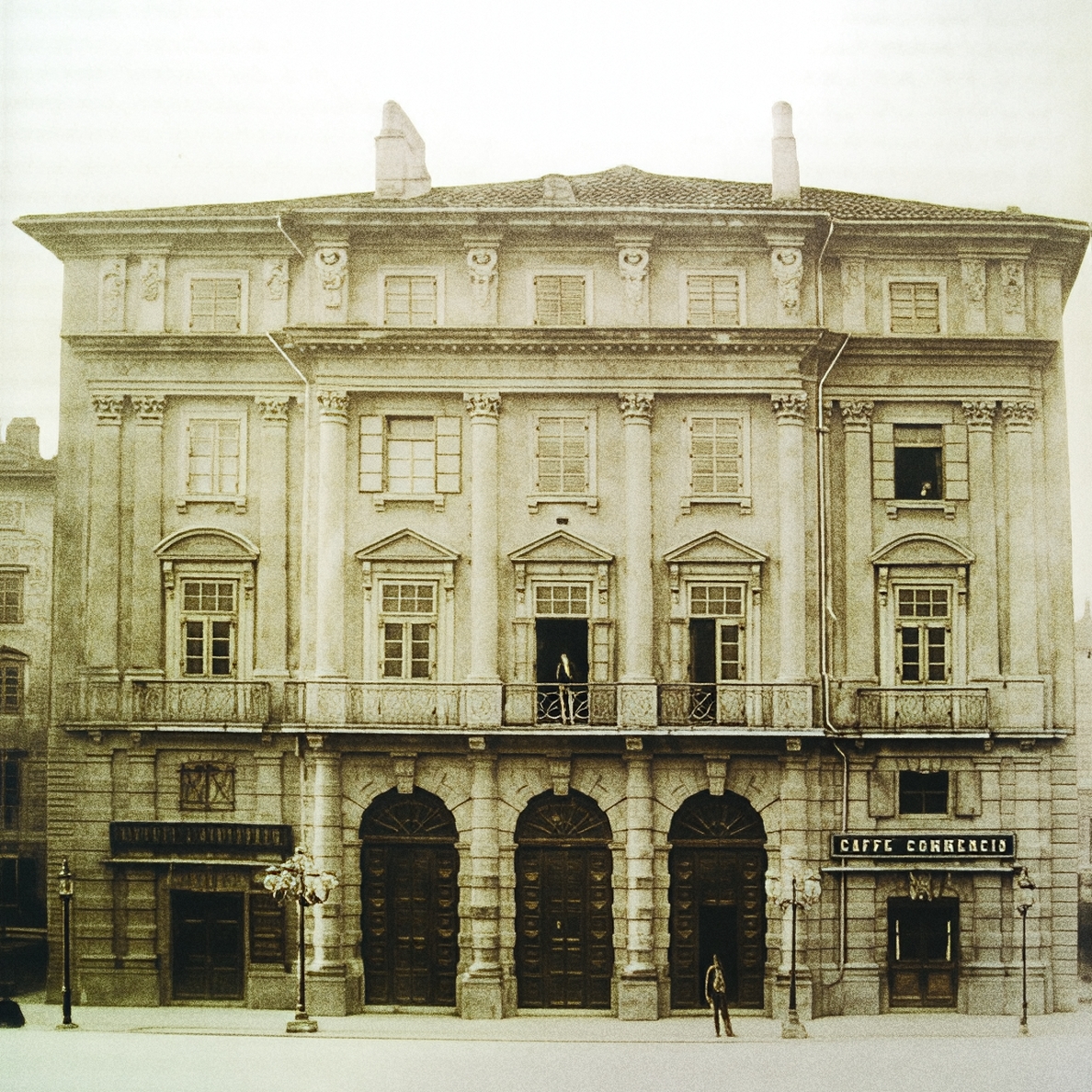 Jedina sačuvana fotografija Teatro Civico u Rijeci